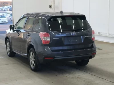 Subaru FORESTER  с аукциона в Японии