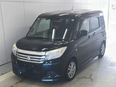 Mitsubishi DELICA D2
