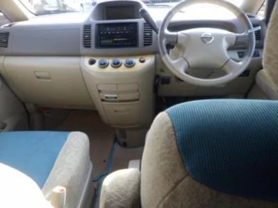 Nissan SERENA  с аукциона в Японии