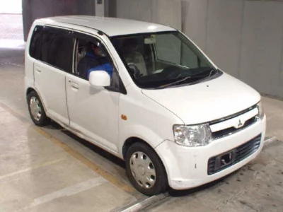 Mitsubishi EK WAGON