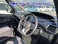 Nissan SERENA лот № 43064 оценка 3  с аукциона в Японии 5