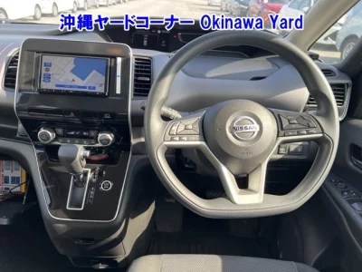 Nissan SERENA  с аукциона в Японии