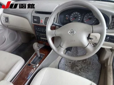Nissan SYLPHY  с аукциона в Японии