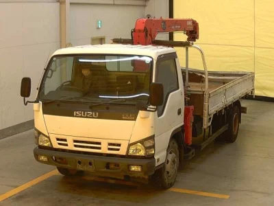 Isuzu ELF  с аукциона в Японии