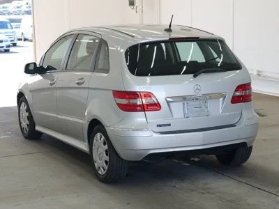Mercedes-Benz B CLASS  с аукциона в Японии