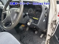 Toyota HIACE VAN лот № 43068 оценка RA  с аукциона в Японии 5