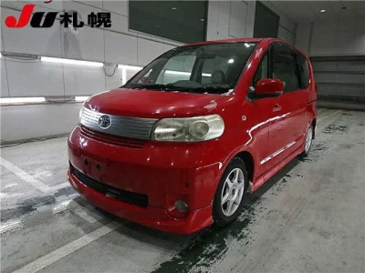 Toyota PORTE  с аукциона в Японии