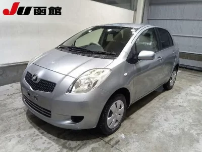 Toyota VITZ  с аукциона в Японии