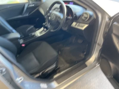 Mazda AXELA  с аукциона в Японии