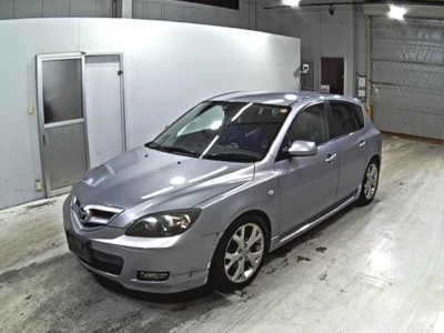 Mazda AXELA  с аукциона в Японии