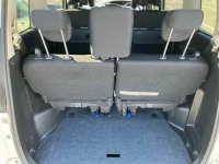 Nissan SERENA лот № 25067 оценка 3.5  с аукциона в Японии 9