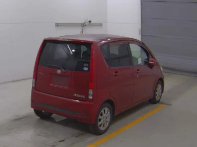 Daihatsu MOVE  с аукциона в Японии