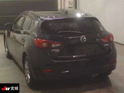 Mazda AXELA  с аукциона в Японии