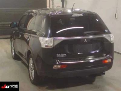 Mitsubishi OUTLANDER PHEV