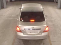 Nissan TIIDA LATIO лот № 8212 оценка R  с аукциона в Японии 5
