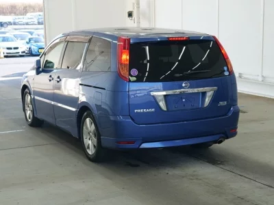 Nissan PRESAGE