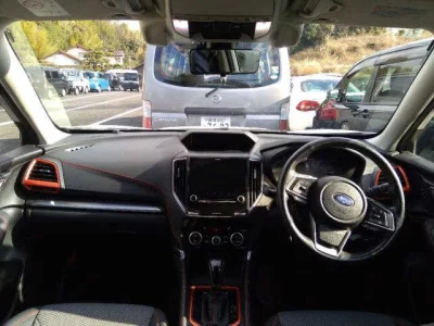 Subaru FORESTER  с аукциона в Японии
