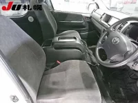 Toyota HIACE лот № 1013 оценка 3.5  с аукциона в Японии 4