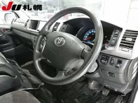 Toyota HIACE лот № 1013 оценка 3.5  с аукциона в Японии 2