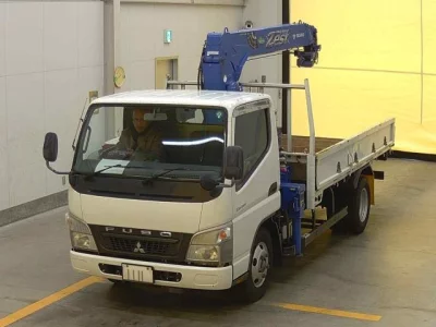 Mitsubishi CANTER  с аукциона в Японии