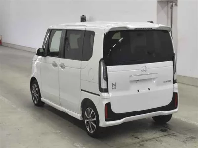 Honda N BOX  с аукциона в Японии