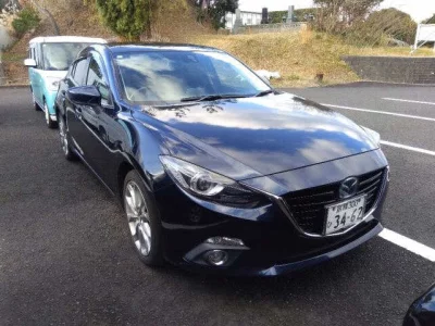 Mazda AXELA  с аукциона в Японии