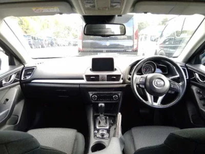 Mazda AXELA  с аукциона в Японии