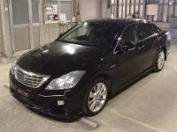 Toyota CROWN лот № 8252 оценка 3.5  с аукциона в Японии 3