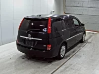 Toyota ISIS лот № 9340 оценка 3.5  с аукциона в Японии 4