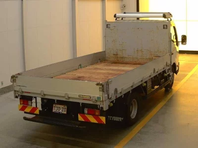 Hino DUTRO  с аукциона в Японии