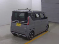 Nissan ROOX лот № 3008 оценка 5  с аукциона в Японии 3