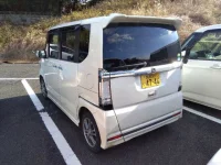 Honda N BOX PLUS лот № 12 оценка 3.5  с аукциона в Японии 1