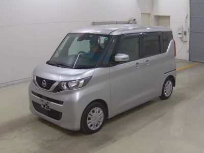 Nissan ROOX  с аукциона в Японии