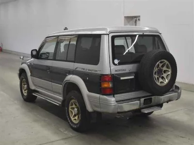 Mitsubishi PAJERO  с аукциона в Японии
