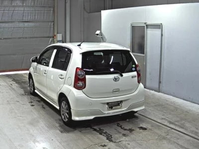 Daihatsu Boon  с аукциона в Японии