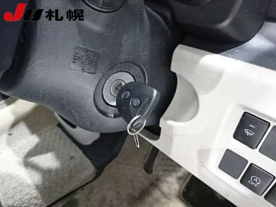 Toyota PASSO  с аукциона в Японии