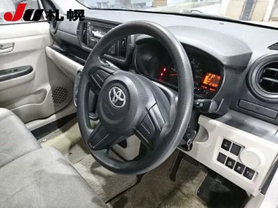 Toyota PASSO  с аукциона в Японии