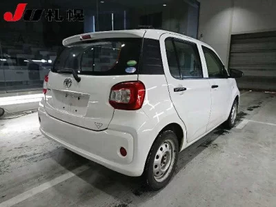 Toyota PASSO  с аукциона в Японии
