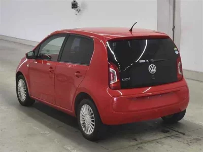 Volkswagen UP  с аукциона в Японии
