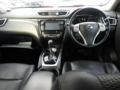 Nissan X-TRAIL  с аукциона в Японии