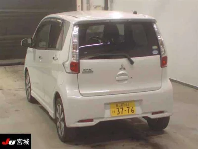 Mitsubishi EK CUSTOM