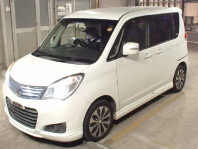 Mitsubishi DELICA D2