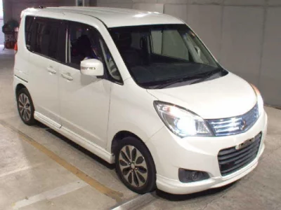 Mitsubishi DELICA D2