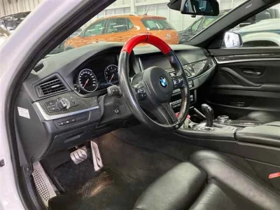 BMW 5-Series  с аукциона в Японии