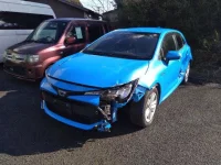 Toyota COROLLA SPORT лот № 20 оценка R  с аукциона в Японии 3