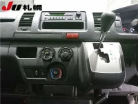 Toyota HIACE VAN лот № 1050 оценка 3.5  с аукциона в Японии 5