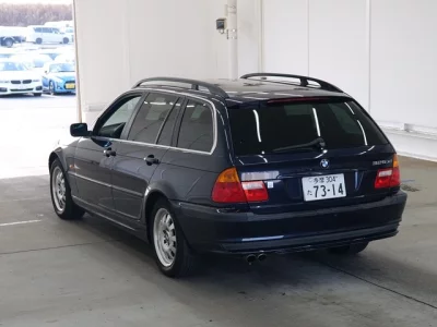 BMW 3-Series  с аукциона в Японии