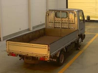 Nissan ATLAS лот № 1150 оценка RA  с аукциона в Японии 1