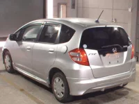 Honda FIT лот № 8340 оценка R  с аукциона в Японии 1