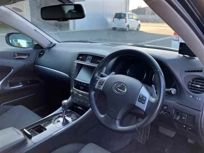 Lexus IS  с аукциона в Японии
